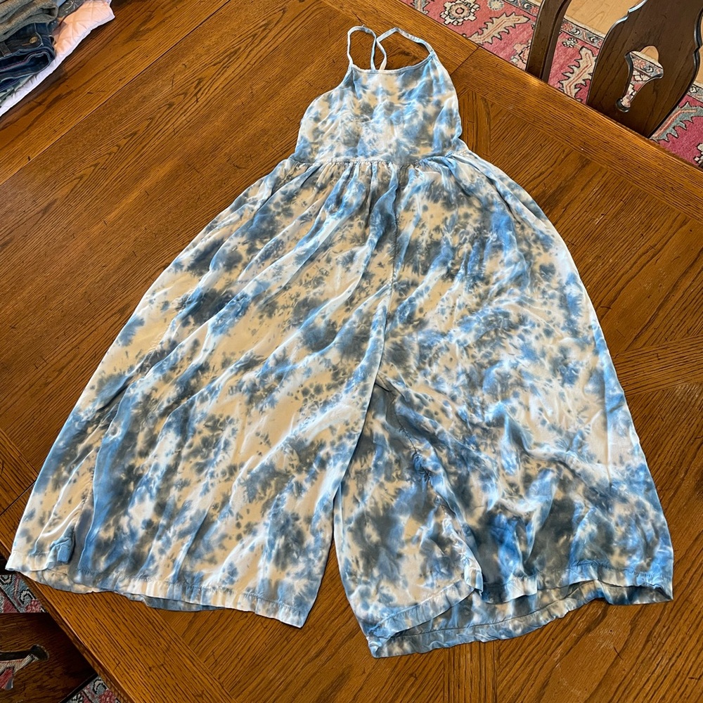 Tucker and Tate girls blue and white batik jumpsuit size 10/12